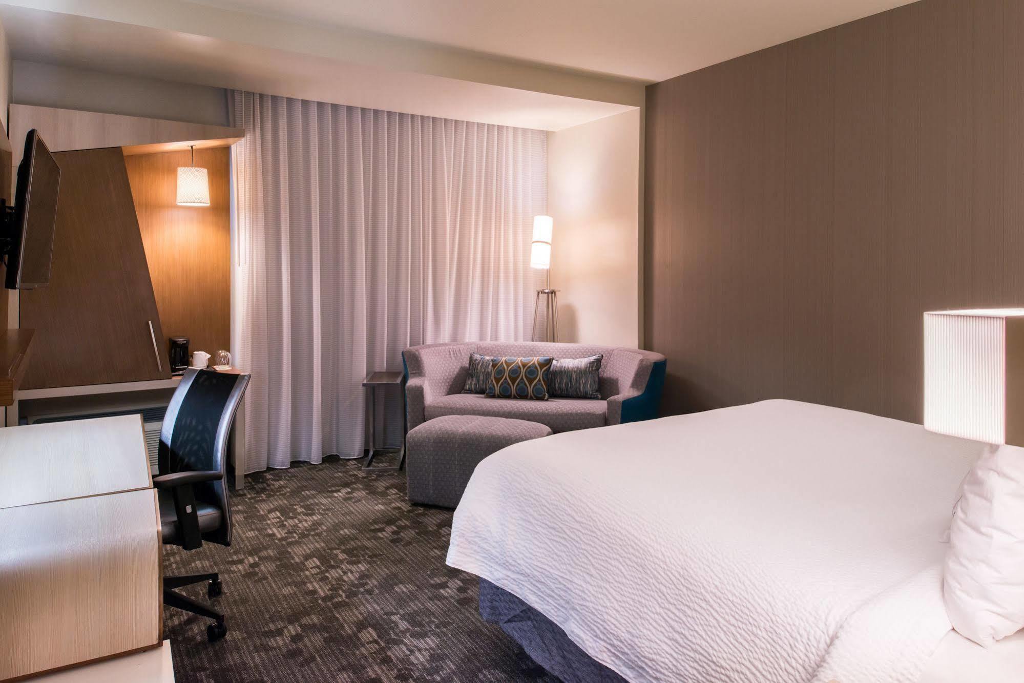 Courtyard By Marriott Hot Springs Hotel Eksteriør billede